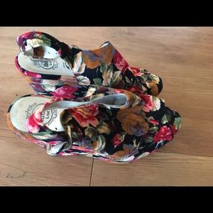 Jeffrey Campbell Wedges